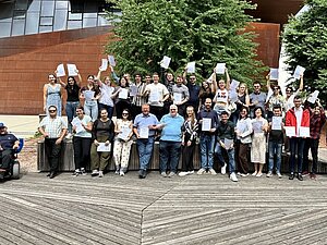 Die Teilnehmenden der Summer School 2025 Ein Gruppenbild von mehreren Personen